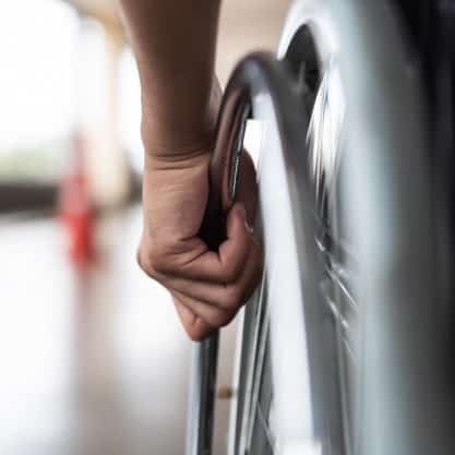 Service d'aide à la personne Genève: transport de personnes âgées, Transport de personnes à mobilité réduite,  Aide à domicile,  Services personnes âgées